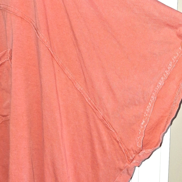 Easel Drop Shoulder Raw Edged T-shirt - Picture 3 of 12